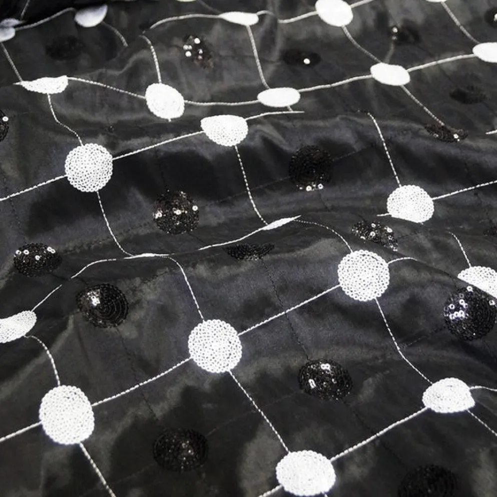 Luna Sequins Taffeta Table Linen in White on Black
