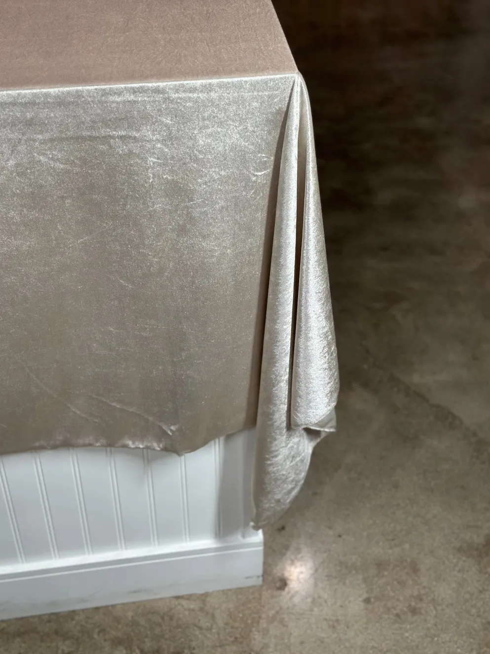 Lush Velvet Table Linen in Bone