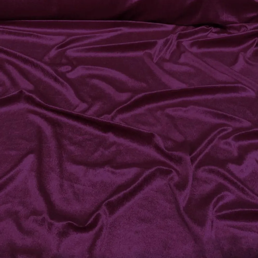 Lush Velvet Table Runner in Eggplant