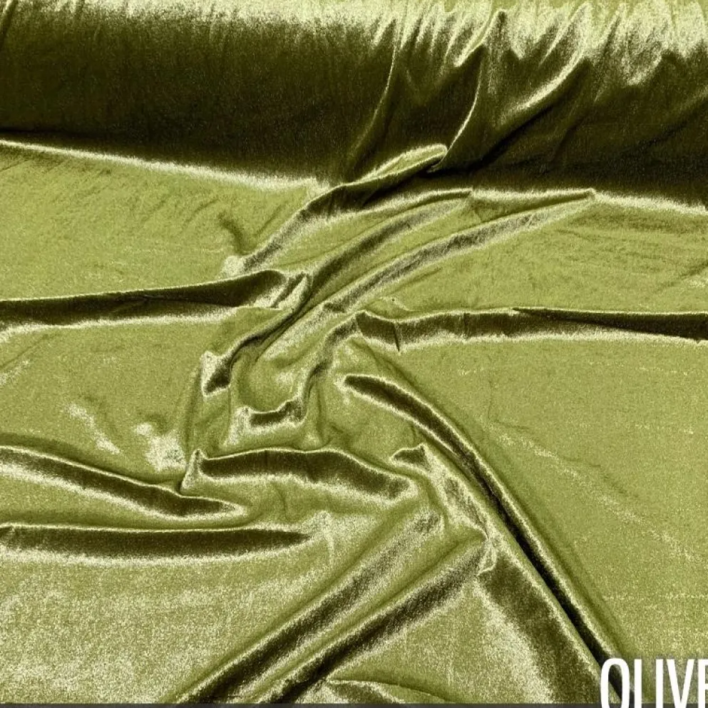 Lush Velvet Table Runner in Olive