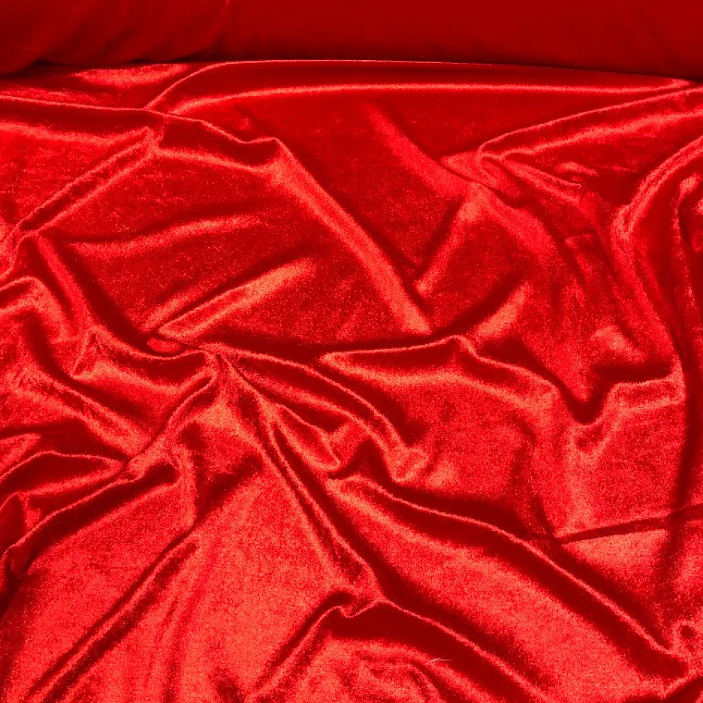 Lush Velvet Table Runner in Red