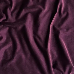 Luxury Plush Velvet Table Runner in Plum