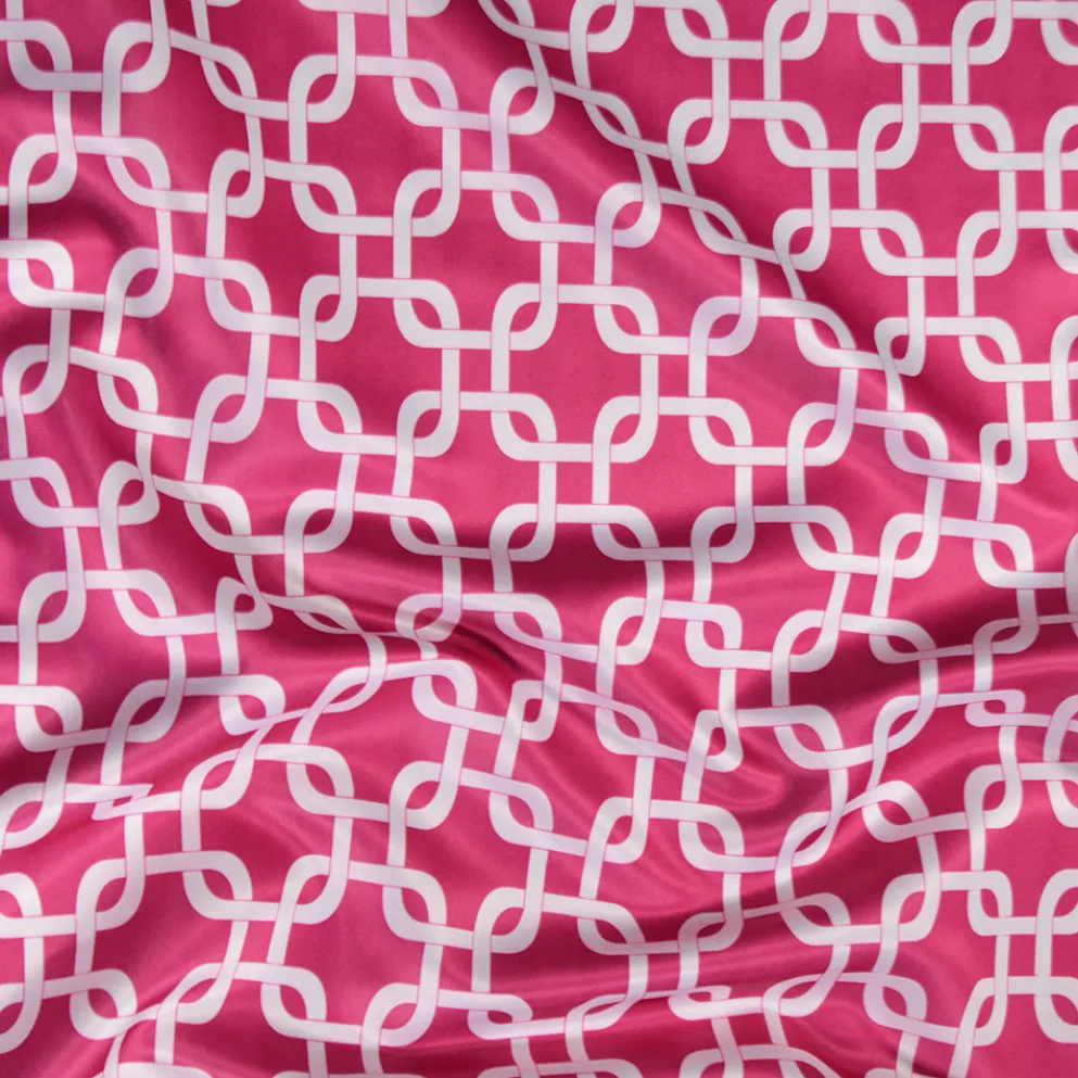 Lynx Print (Lamour) Table Runner in Fuchsia