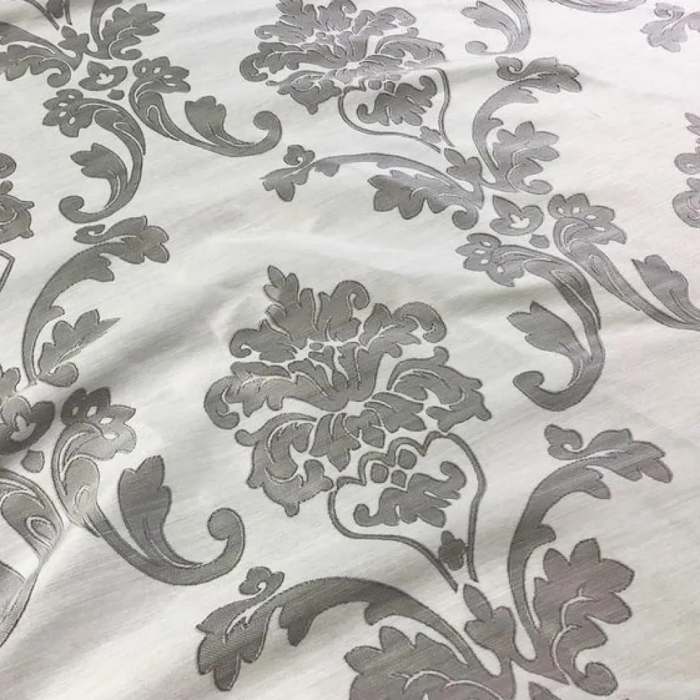 Madison Jacquard (Reversible) Table Linen in Silver