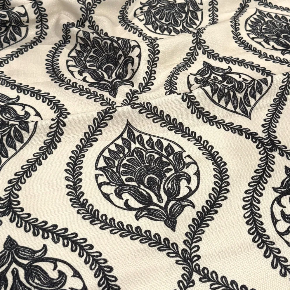 Mayfair (Slub Print) Table Linen in Black / Taupe