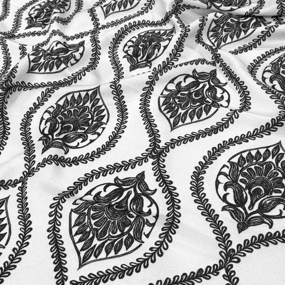 Mayfair (Slub Print) Table Napkin in Black