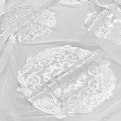 Medallion Jacquard Sheer Table Runner in White