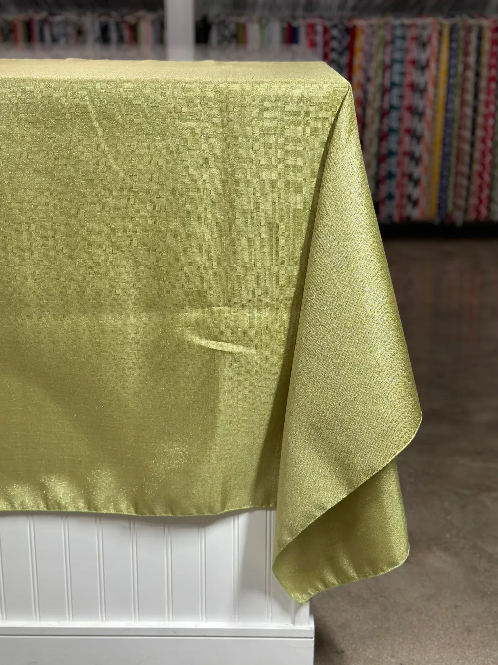 Metallic Burlap Table Linen in Sage/Silver
