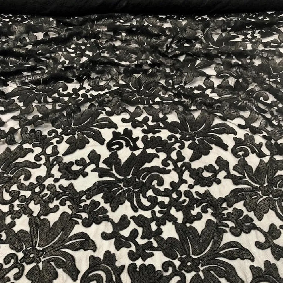 Milan Lace Table Runner in Black