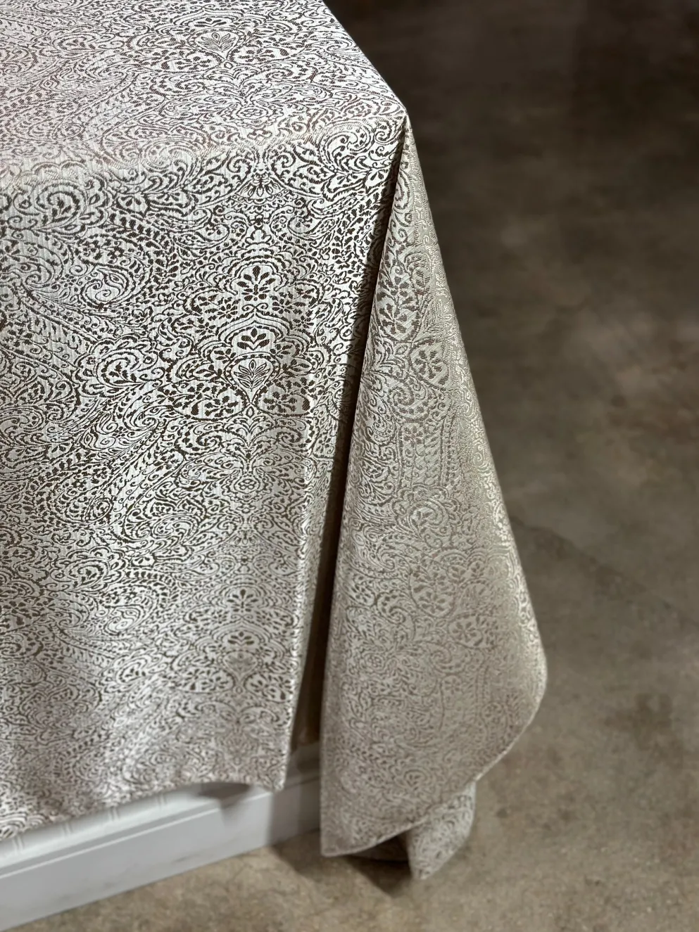 Miramar Jacquard Table Linen in Taupe