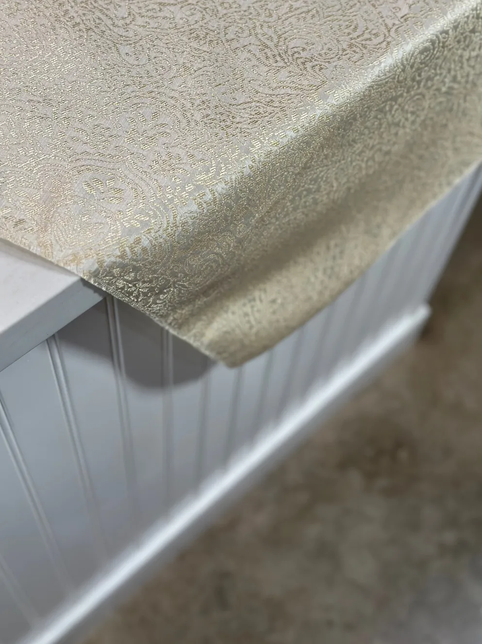 Miramar Jacquard Table Linen in Ivory and Gold