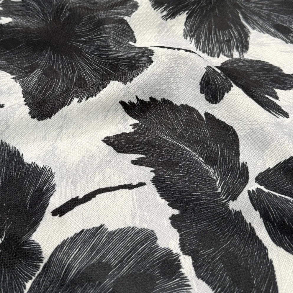 Mono Leaf (Slub Print) Table Runner