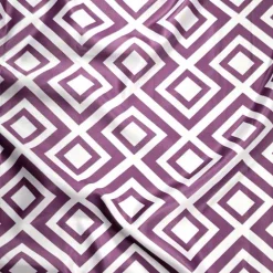 Paragon Print (Lamour) Table Runner in Plum