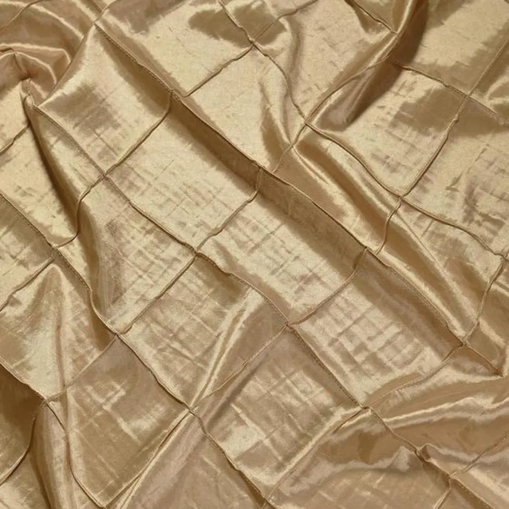 4" Pintuck Taffeta Table Linen in Champagne 060