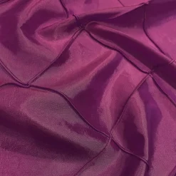 4" Pintuck Taffeta Table Runner in Sangria 046