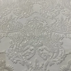 Princess Lace Table Linen in White