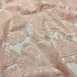 Princess Lace Table Runner in Blush