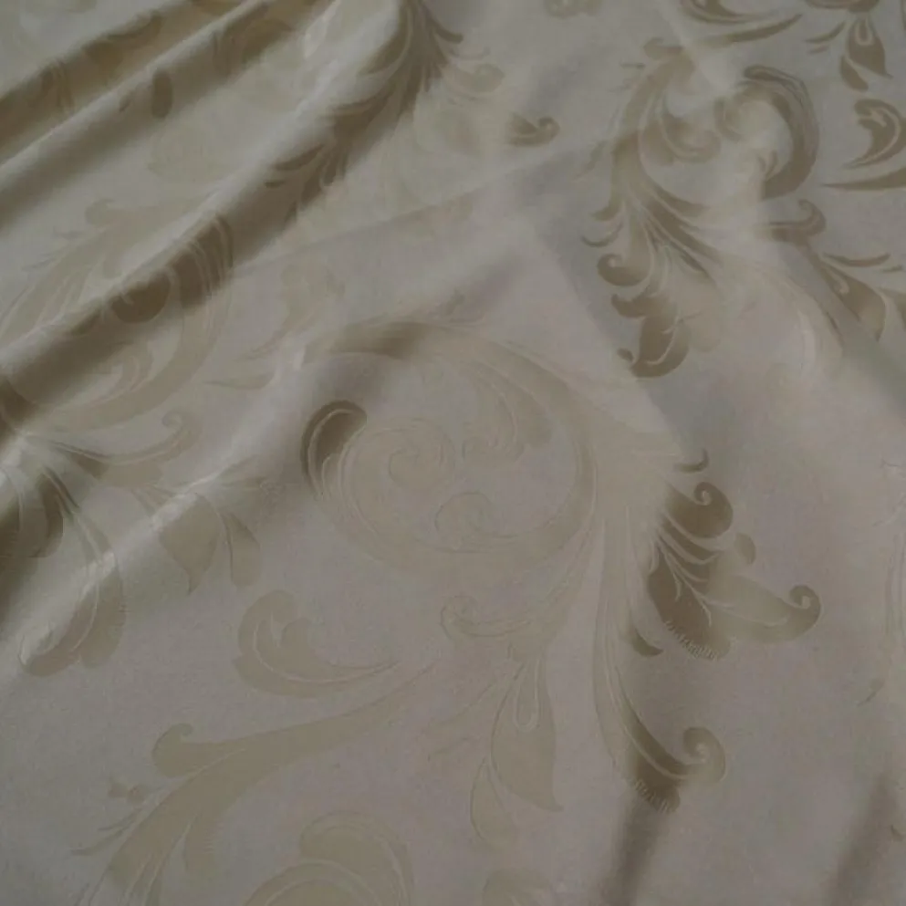 Regal Jacquard (Reversible) Table Runner in Ivory