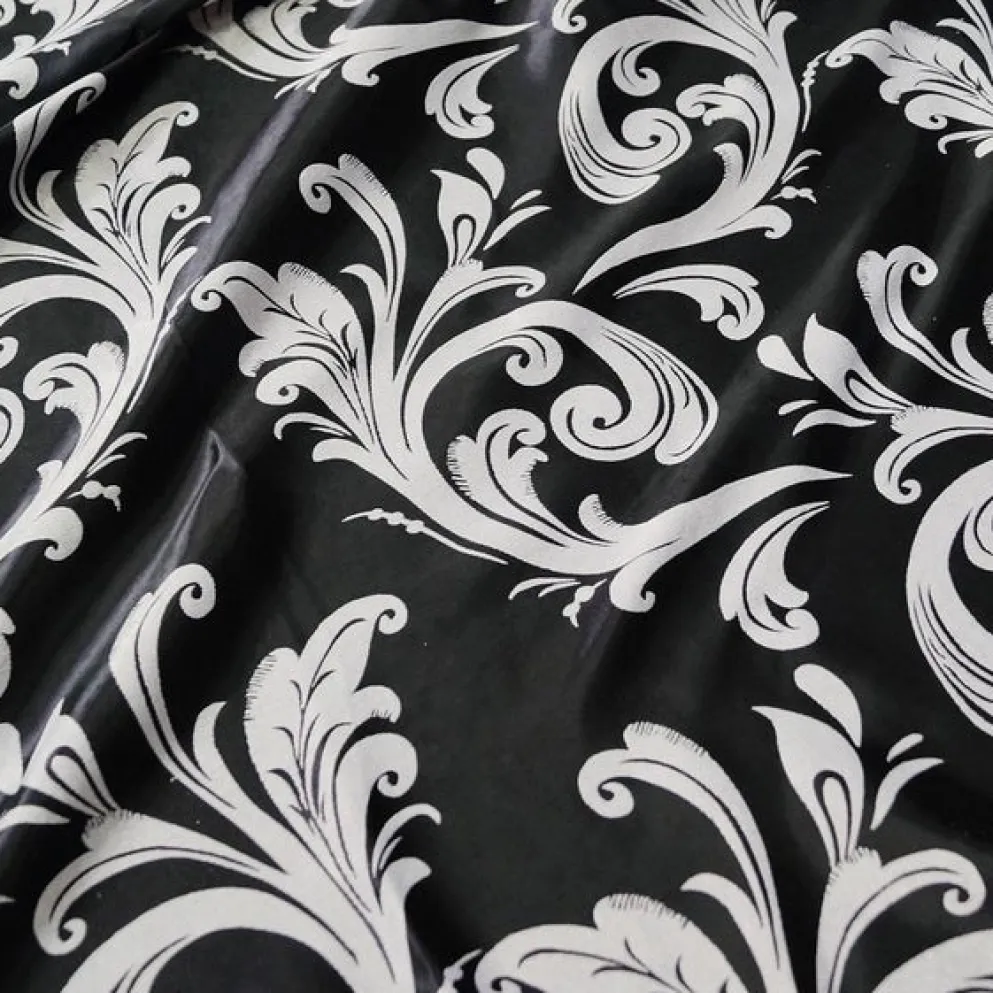 Regal Jacquard (Reversible) Table Runner in Black