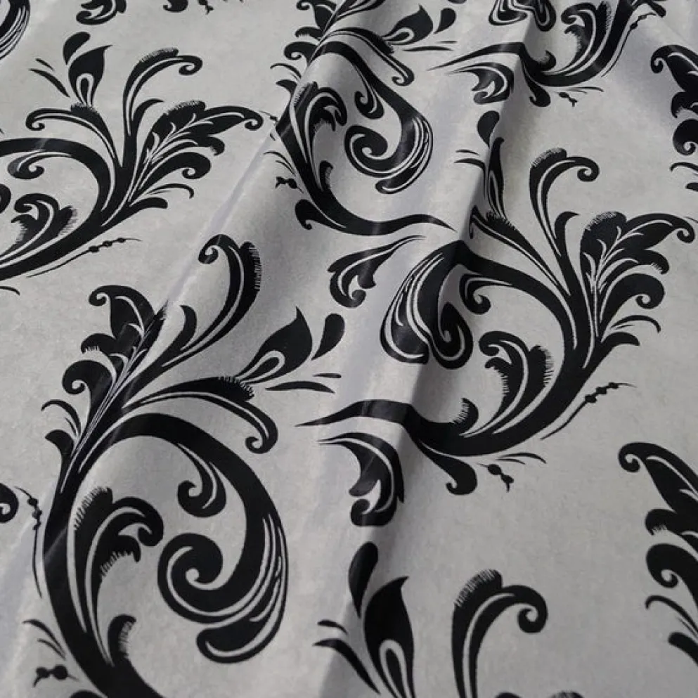 Regal Jacquard (Reversible) Table Runner in Black