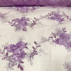Ribbon Mesh Lace Table Linen in Lilac