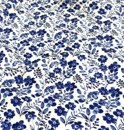 Scarlet (Poly Print) Table Runner