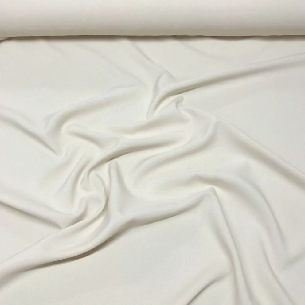 Scuba (Wrinkle-Free) Table Runner in Off White