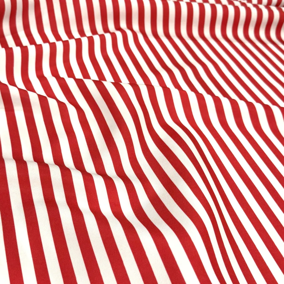 Seersucker (Poly Print) Table Linen in Red