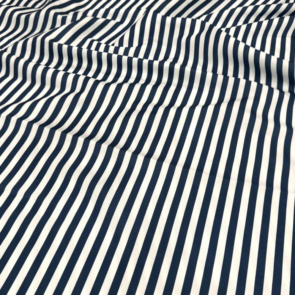 Seersucker (Poly Print) Table Linen in Navy