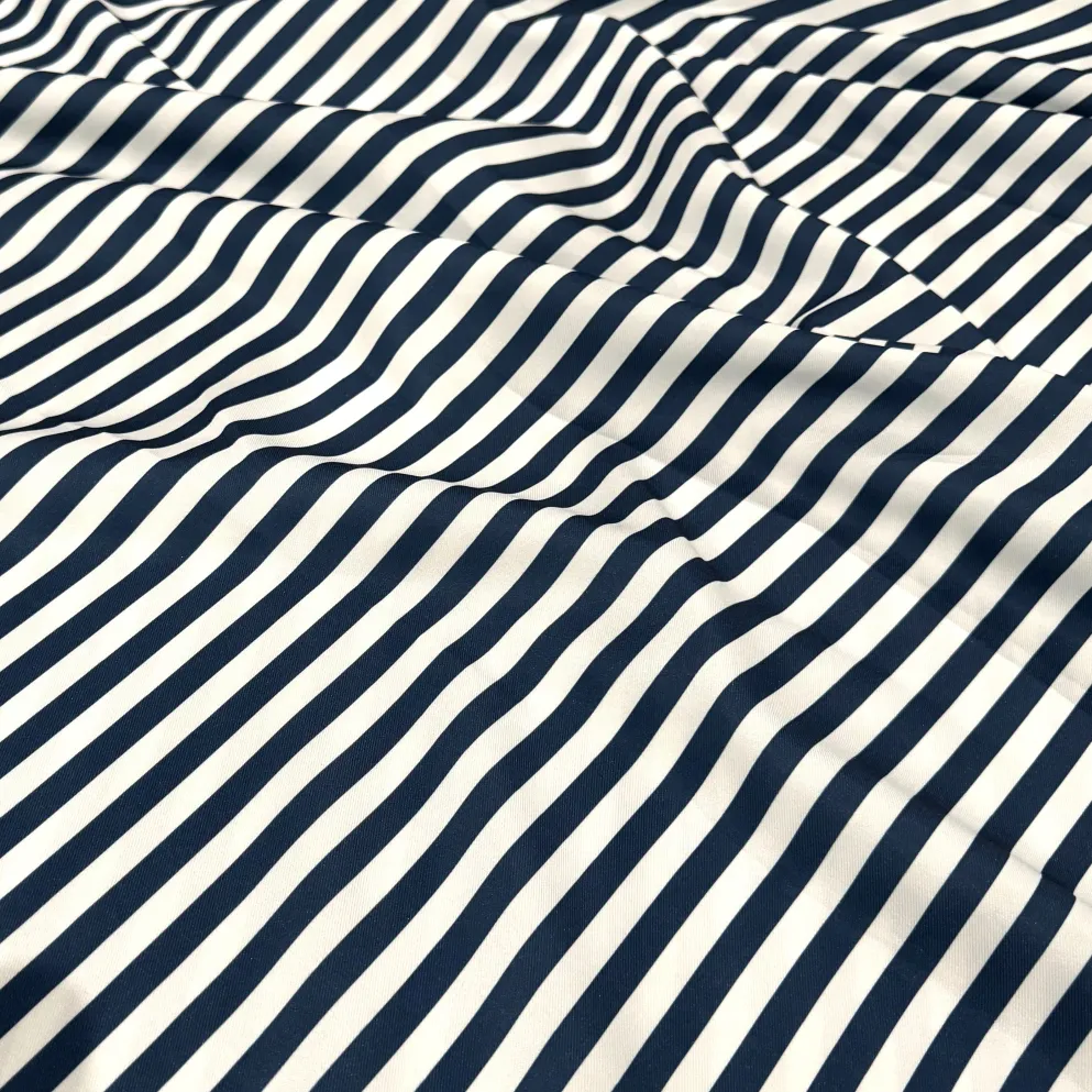 Seersucker (Poly Print) Table Linen in Navy
