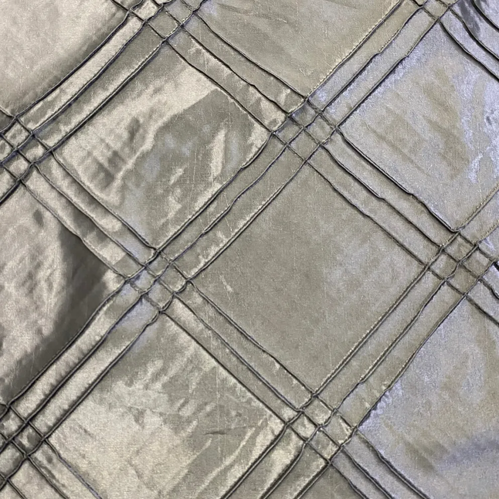 Triple Pleat Pintuck Table Linen in Charcoal