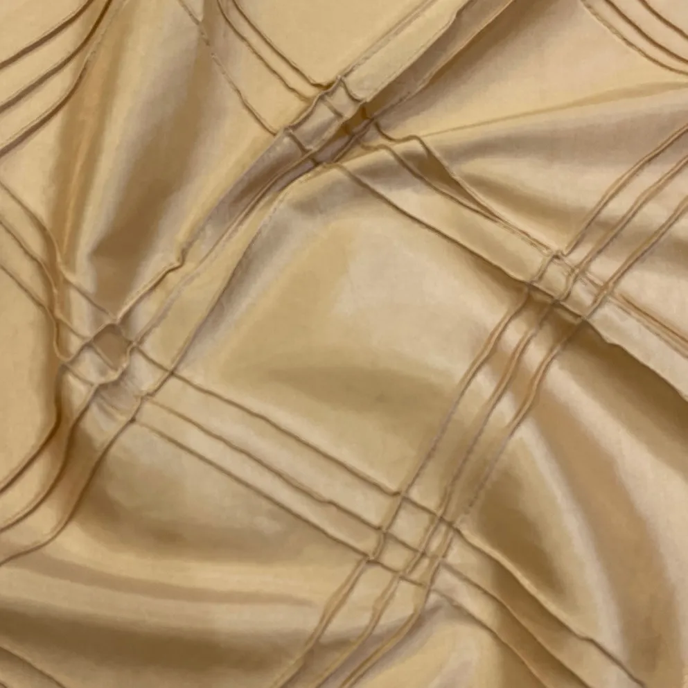 Triple Pleat Pintuck Table Linen in Taupe Gold