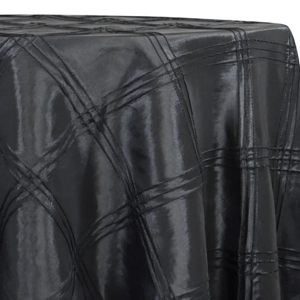 Triple Pleat Pintuck Table Linen in Black