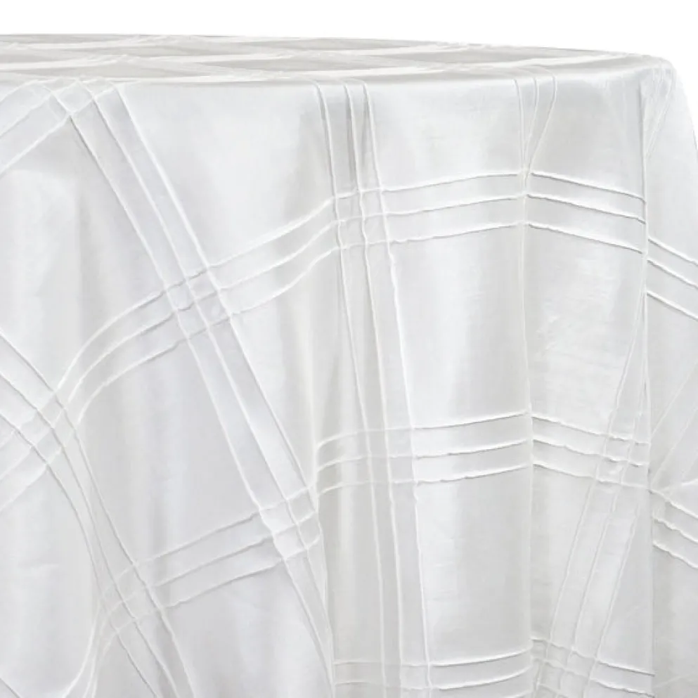 Triple Pleat Pintuck Table Linen in White
