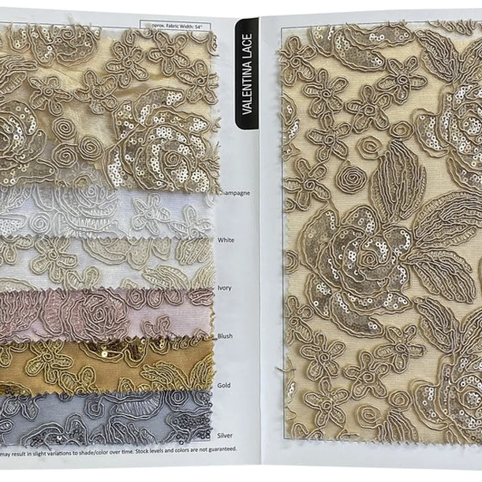 Valentina Lace Table Runner in Ivory