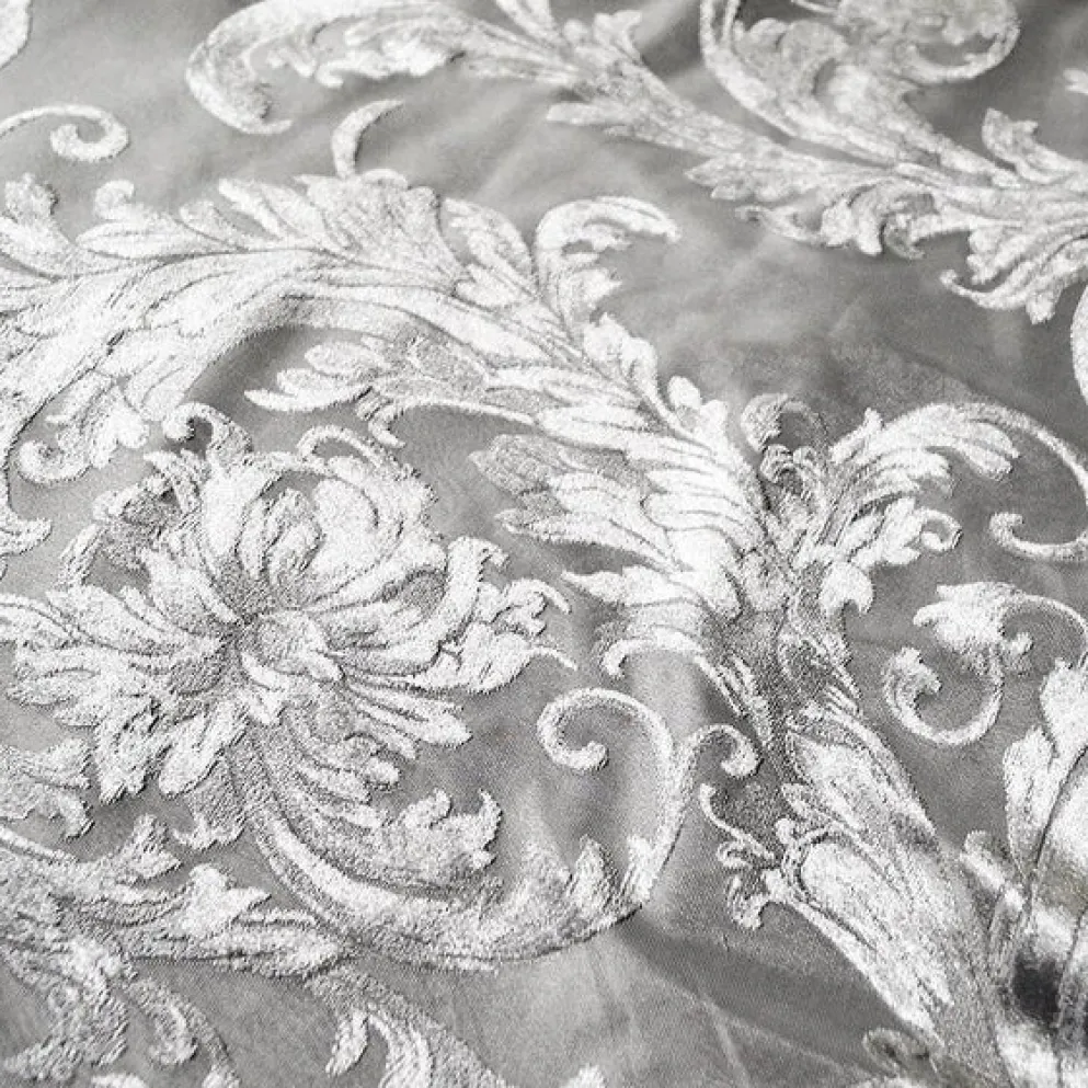 Victorian Jacquard Sheer Table Runner in Silver