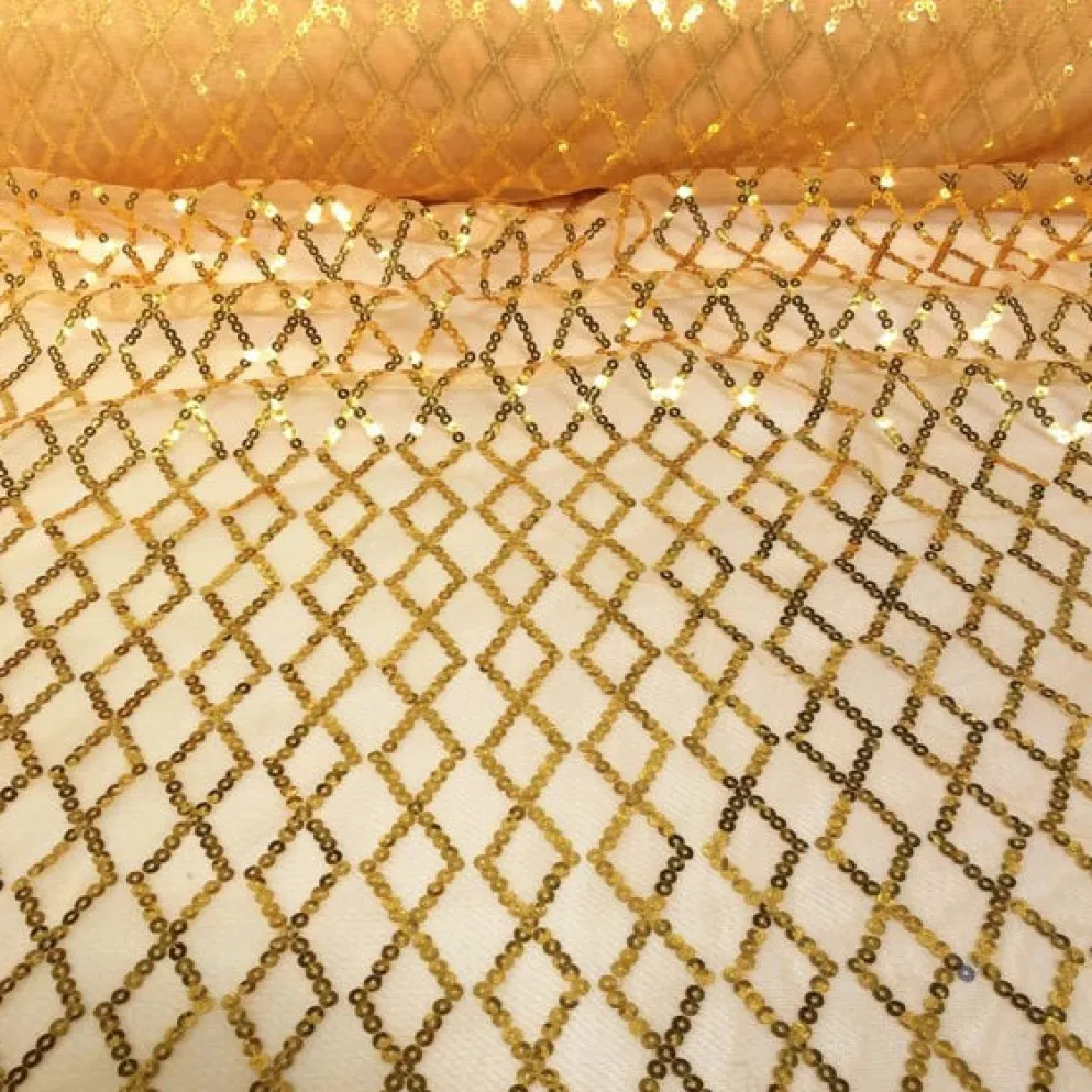 Vortex Sequins Table Linen in Gold